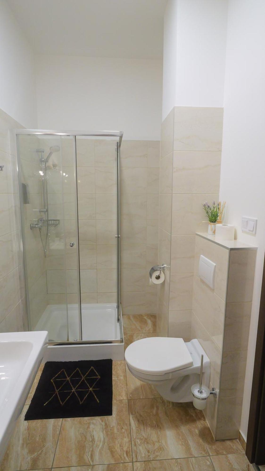 Premium City Centre Bedrooms Presov Bagian luar foto