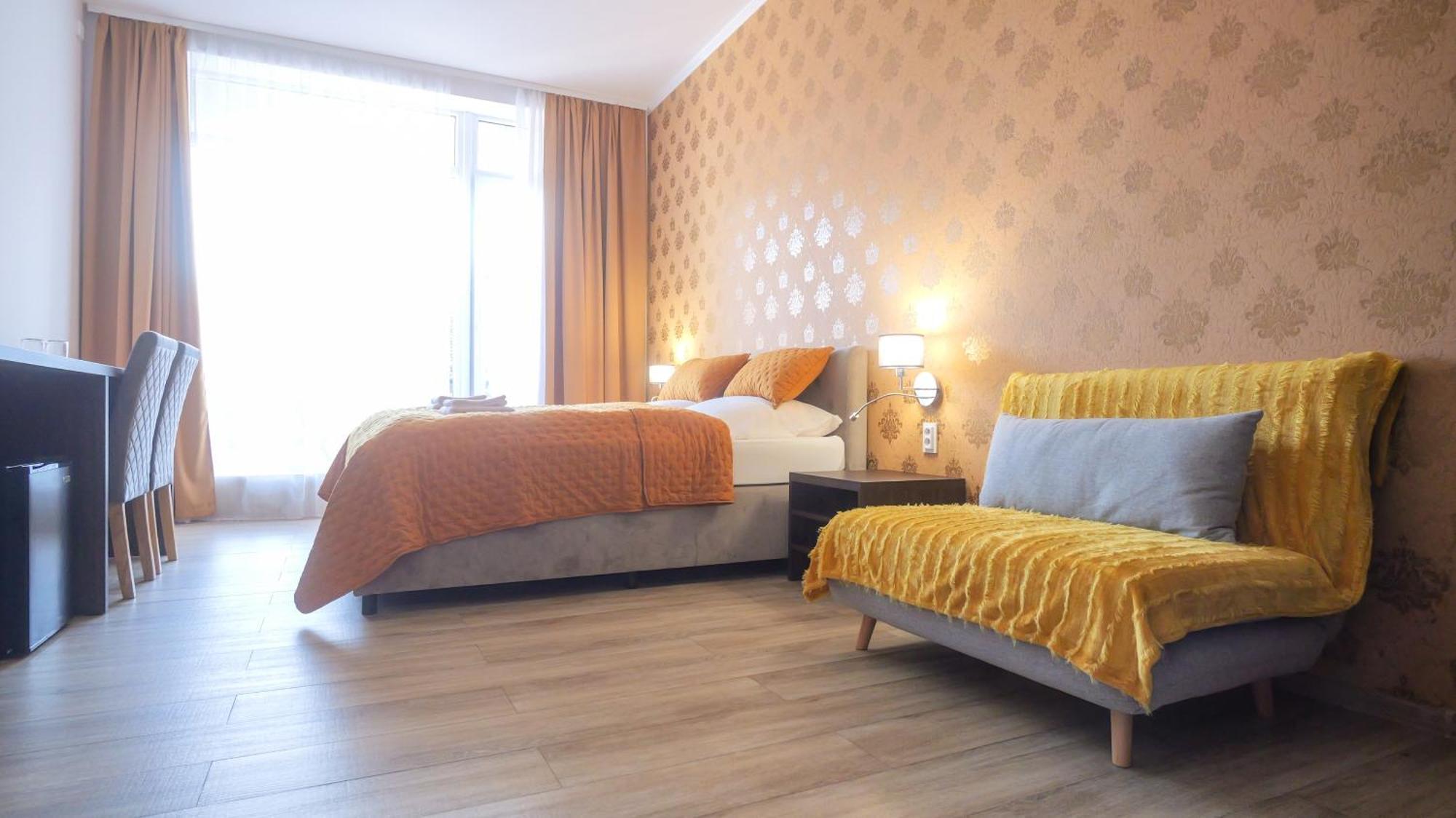 Premium City Centre Bedrooms Presov Bagian luar foto